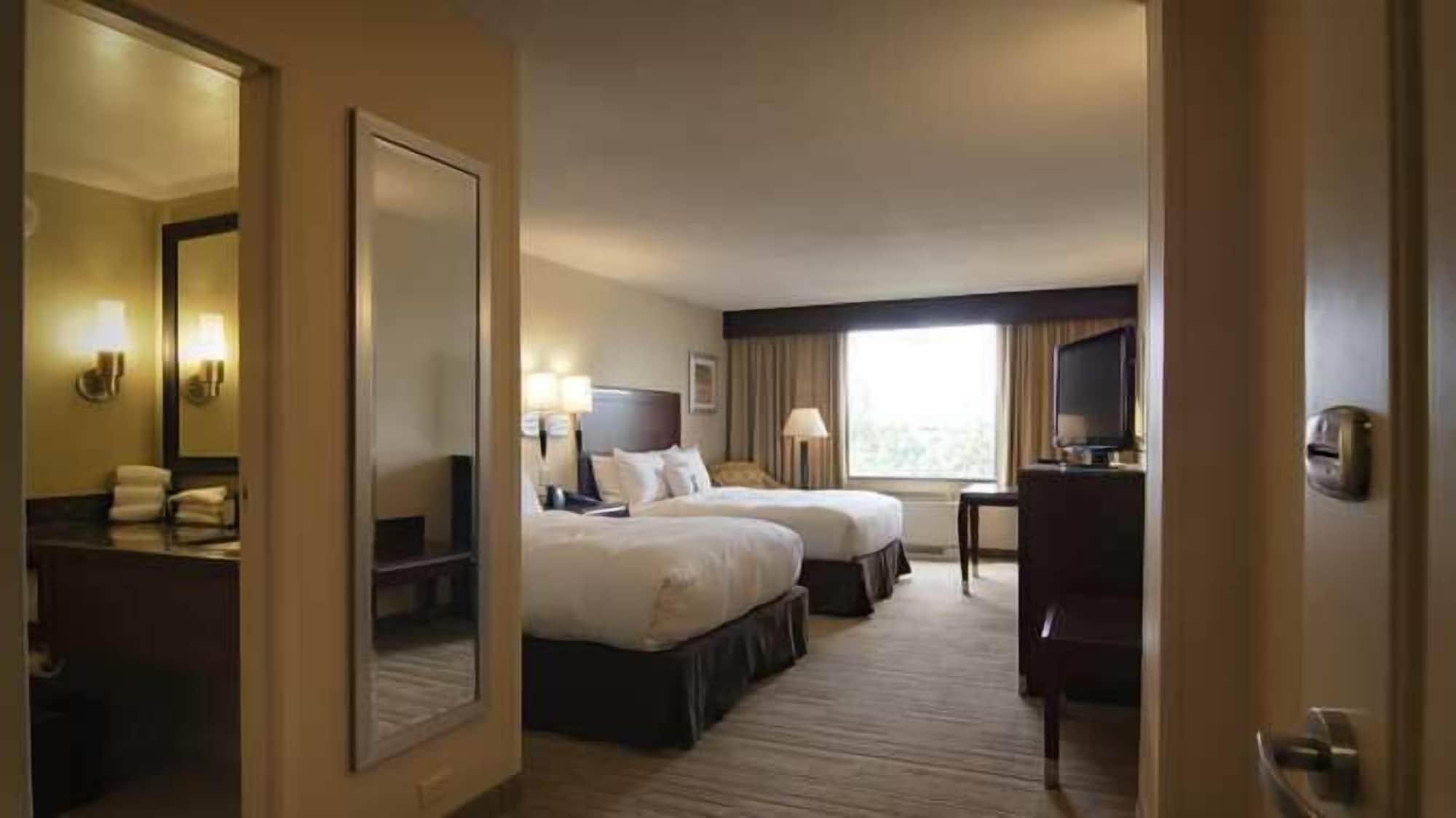 Doubletree By Hilton Hotel Denver - Thornton Esterno foto